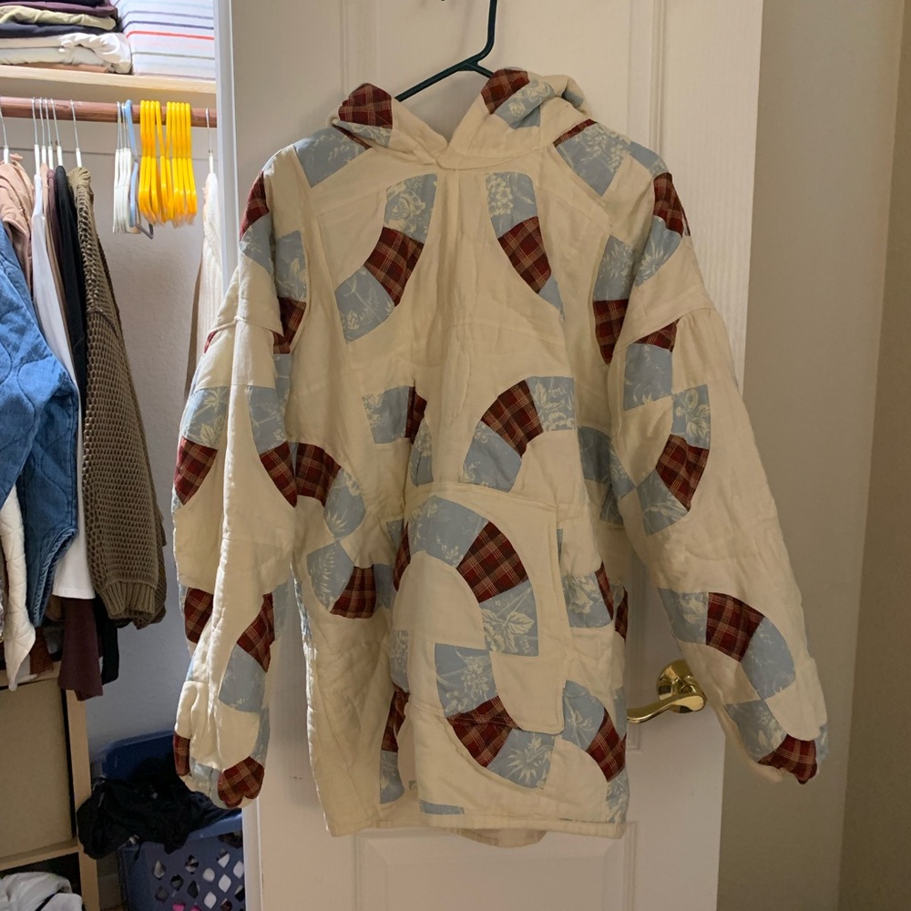 Quilted sweatshirt